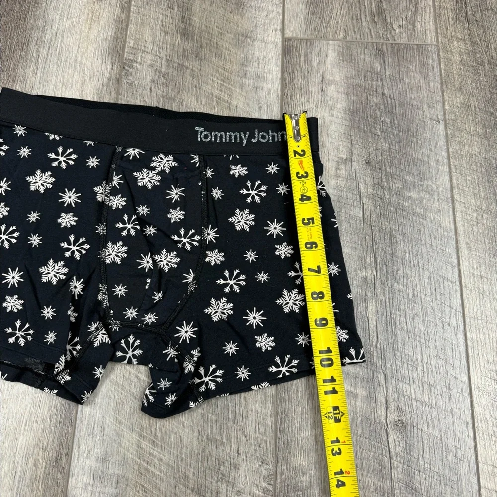 Tommy John Black Snowflake Underwear‎